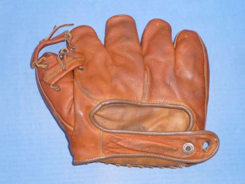 Joe DiMaggio National Fused Finger Back